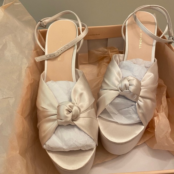 Loeffler Randall Knot Sandals 10B - Picture 3 of 9